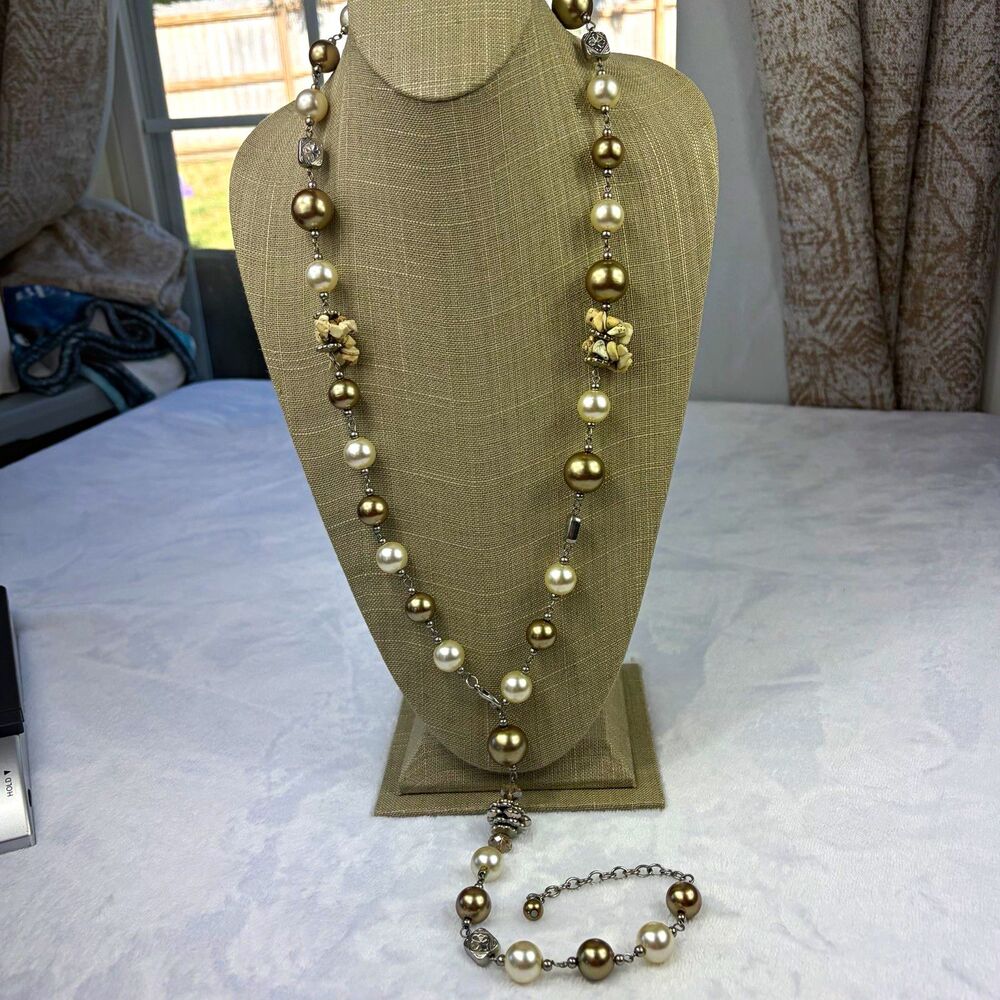 Vintage 2000s Boho Chic Y-Necklace Genuine White Magnesite Howlite Faux Pearl